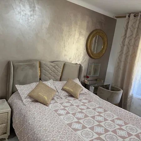 Emotion Vip Apartment